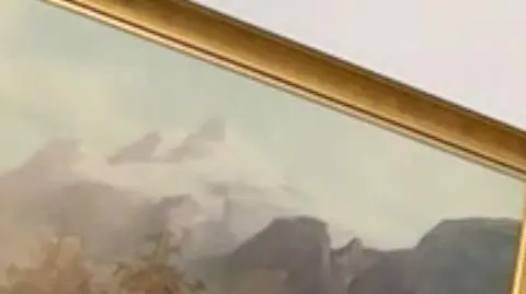 Czy można odmówić obsługi klienta bez maseczki? Wiceminister zdrowia odpowiada