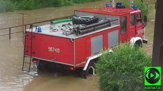 Strażacy w miejscowości Strzelce na Dolnym Śląsku 