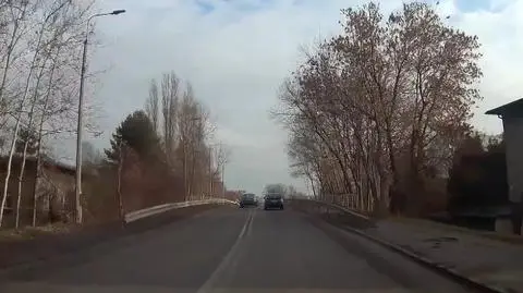 Wyprzedanie na wzniesieniu i podwójnej ciąglej