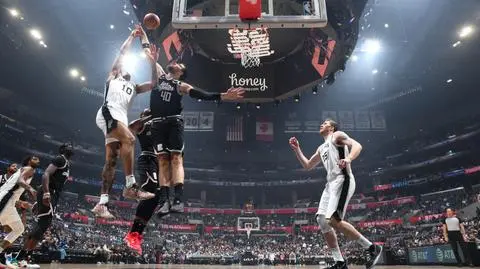 Spurs przegrywają mecz za meczem, Sochan też obniżył loty