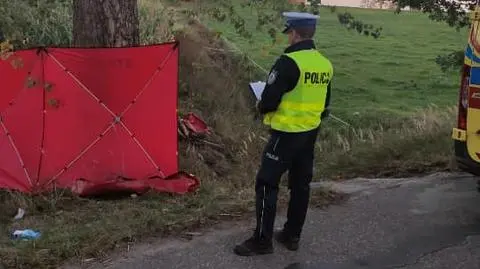 Do wypadku doszło po godzinie 17 na trasie między Wysinem a Chrustami Wysińskimi w gminie Liniewo