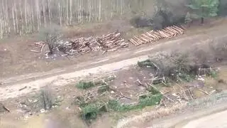 Opustoszałe obozowiska pod Kuźnicą