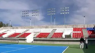 Niektórzy wykonawcy kortu im. Lecha Kaczyńskiego nie zostali opłaceni