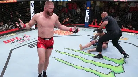 Nagły zwrot akcji w trzeciej rundzie. Ważna wygrana Błachowicza w Las Vegas