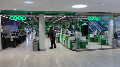 Po ataku hakerskim prawie 800 sklepów sieci było zamkniętych. Niektóre placówki rozdawały jedzenie