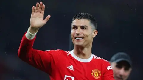 Media: Agent Ronaldo rozmawia z Barceloną. W tle transfer Lewandowskiego