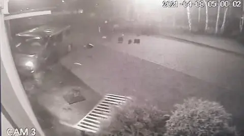 Bus zderzył się z autem dostawczym 