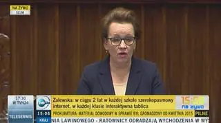 Anna Zalewska: Polski uczeń będzie uczył się o rok dłużej