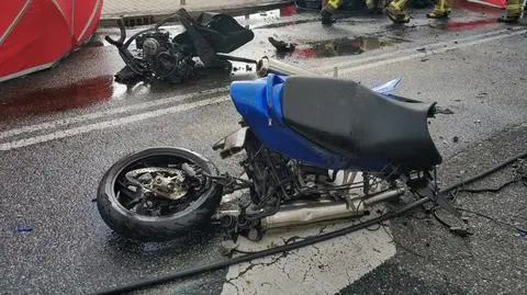 Tragiczny wypadek pod Łowiczem. Nie żyją trzy osoby