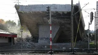 Zburzony fragment wiaduktu