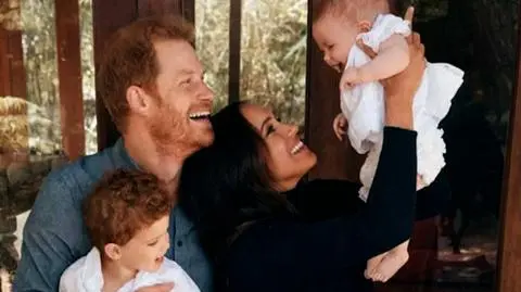 Drugie dziecko Meghan i Harry'ego na pierwszej oficjalnej fotografii