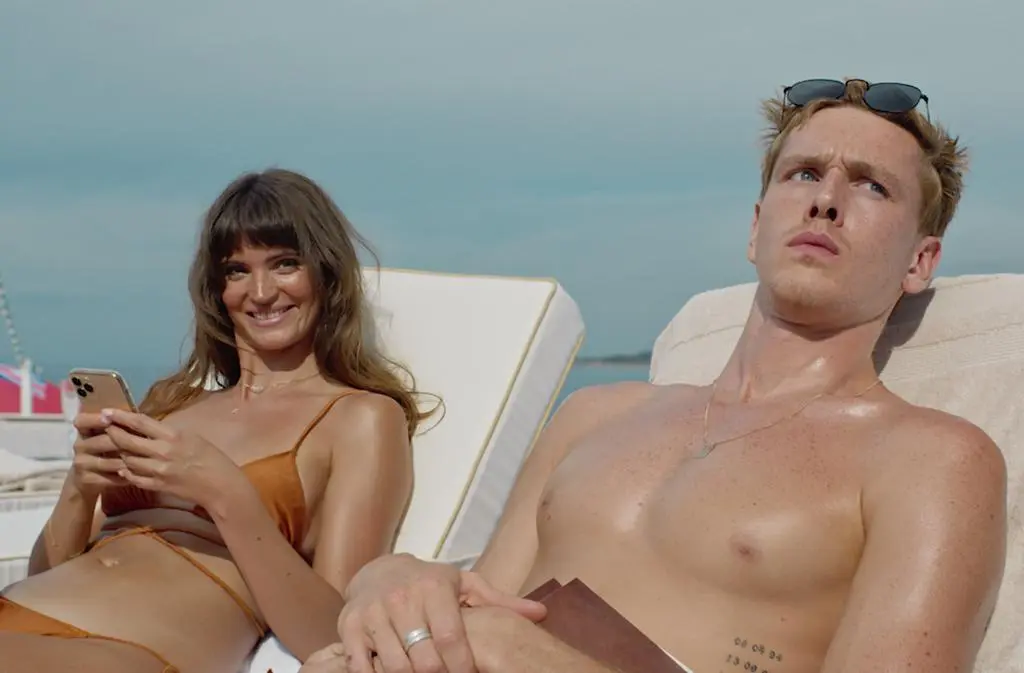 "W trójkącie" reż. Ruben Östlund 