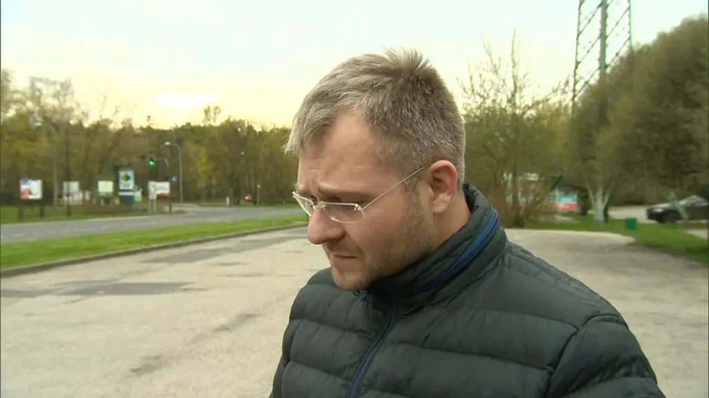 Żona oskarża go o przemoc domową