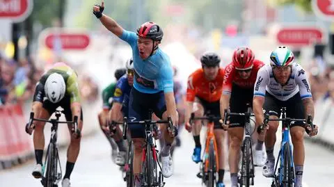 Hayter ponownie na czele klasyfikacji Tour of Britain. Kraksa na finiszu 5. etapu