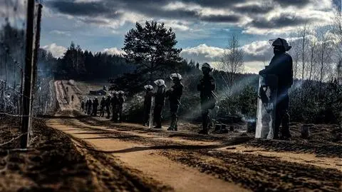 Policjanci strzegą wschodniej granicy Polski