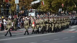 Defilada pododdziałów wojskowych 