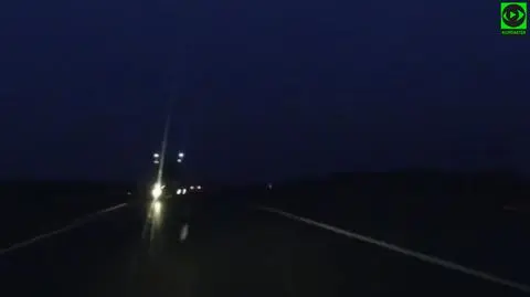 Jechał autostradą pod prąd, nie wiedział dlaczego. "Nie był pijany. Okazało się, że jest chory na COVID-19" 