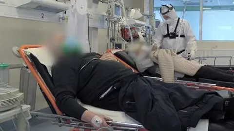 Lekarze, pielęgniarki i personel medyczny w ostatnich tygodniach i dniach stają się coraz bardziej przepracowani i wycieńczeni