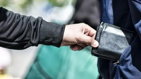 Wzmożona aktywność oszustów. "Może się okazać, że ktoś w naszym imieniu wziął pożyczkę"