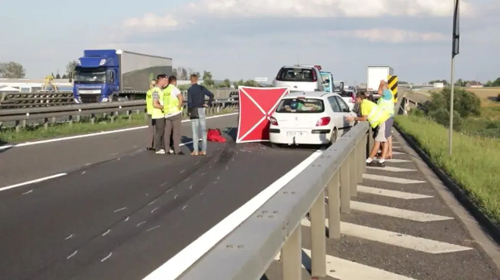 Do wypadku doszło na opolskim odcinku A4. Jedna osoba zginęła