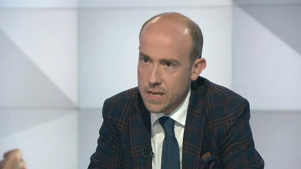 Jeżeli hierarcha potrzebuje przepisu karnego to nie powinien nigdy nosić szaty kapłańskiej