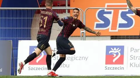Gol w końcówce i pierwsze miejsce. Pogoń wyszarpała wygraną w Mielcu