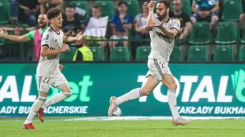 Legia zapomniała o Dinamie. Pewnie wygrała z Wartą