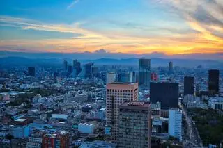 Miasto Meksyk (zdjęcie ilustracyjne) Mexico City panorama 