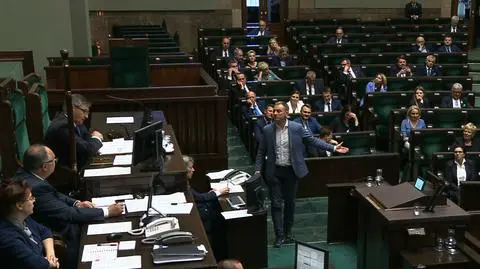 Poseł Nitras ukarany przez marszałka Sejmu (materiał Polska i Świat z czerwca 2018 roku)