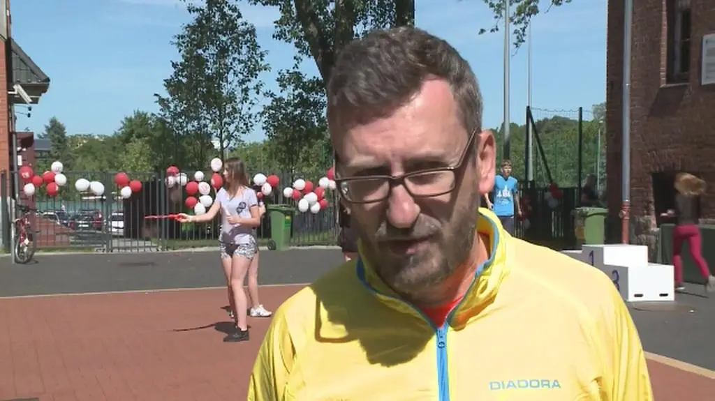Gimnazjum zdecydowało się pomóc swojemu uczniowi