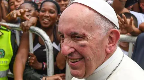 Papież Franciszek stracił równowagę