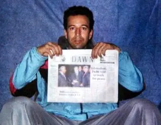 Dziennikarz "Wall Street Journal" Daniel Pearl został zamordowany w 2002 roku