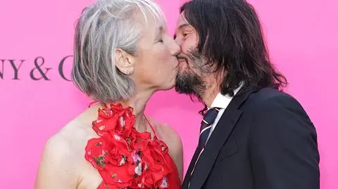 Keanu Reeves i Alexandra Grant. Niezwykły występ aktora z partnerką na czerwonym dywanie