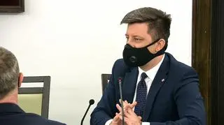 Michał Dworczyk na posiedzeniu senackiej komisji zdrowia
