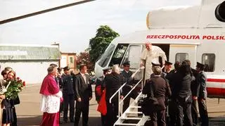 Papież Jan Paweł II na Ławicy w 1997 r