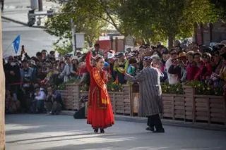 Według oficjalnej propagandy Ujgurom nie dzieje się krzywda
