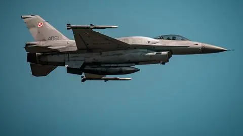 F-16