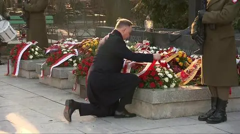 Andrzej Duda na Cmentarzu Wojskowym na Powązkach