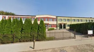 Szkoła podstawowa w Ostrowach koło Kutna