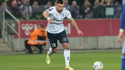 Fenomenalny gol Lukasa Podolskiego w ekstraklasie