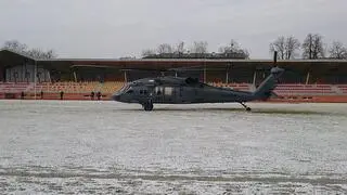 Do akcji użyto śmigłowca S-70i Black Hawk, którym patrolowany jest rejon przygraniczny