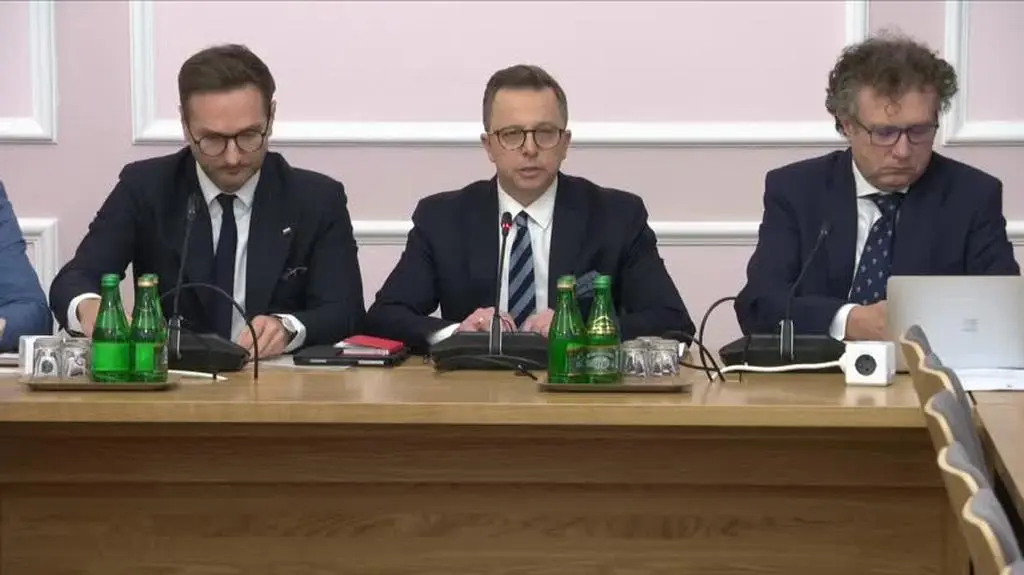 komisja 4