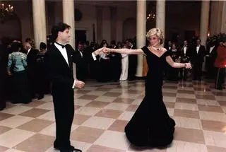 Księżna Diana i John Travolta podczas pobytu  pary książęcej w Ameryce