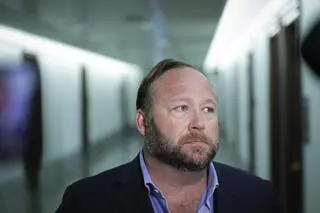Radiowiec Alex Jones