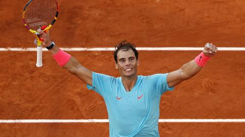 Nadal zdeklasował Djokovicia w finale i zrównał się z Federerem na liście wszech czasów
