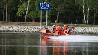 Cztery osoby wpadły do wody
