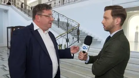 Pytaniem na pytanie. "To może mi pan jeszcze zacznie płacić za doradzanie"