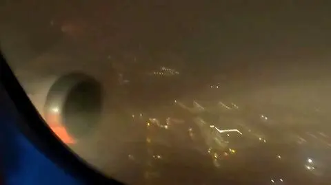Dreamliner struck by a lightning had to return to Warsaw airport