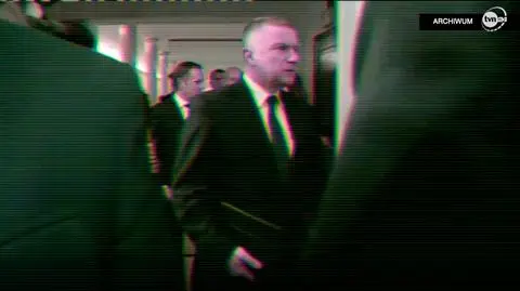 Sejmowe kuluary. "Donald Tusk wielokrotnie uciekał tędy"