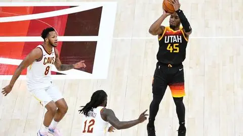 Ale Jazz. Dziewiąta wygrana z rzędu i trójkowy rekord NBA